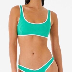 RIP CURL PREMIUM SURF B-C BRALETTE TOP GREEN